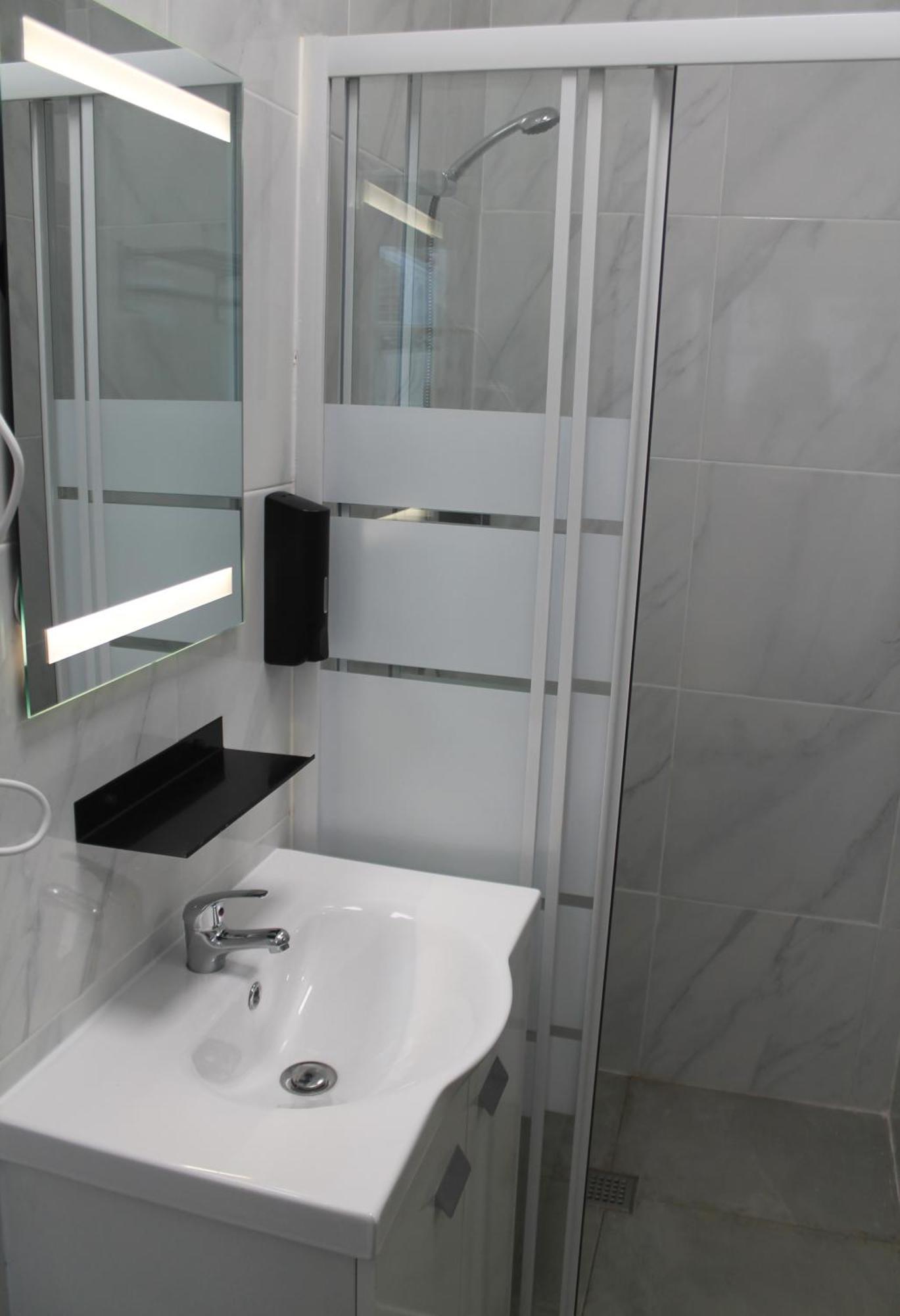 Real Guest House Costa de Caparica Buitenkant foto